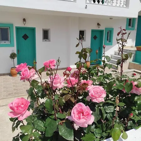 Arocaria - Peaceful Apartamento Faliraki